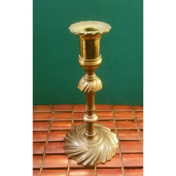 Vintage Baldwin Bronze Candlestick 9" High 4.5" Diameter Base For 7/8" Tapers - Picture 2 of 6